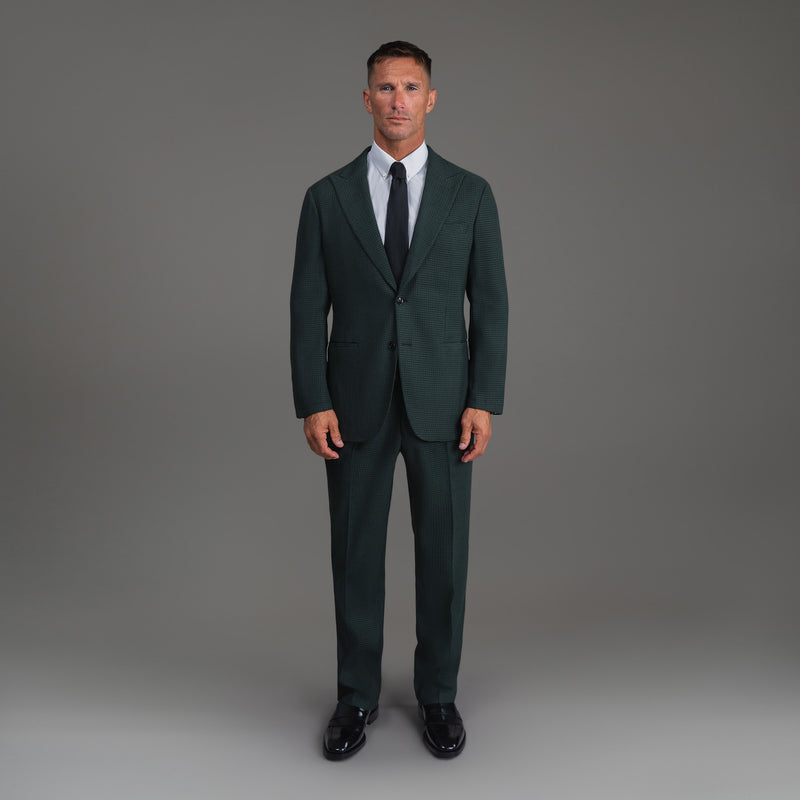 Ford Venetto Stretch Suit